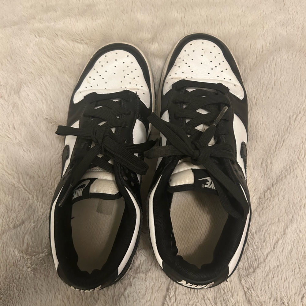 Nike panda dunks